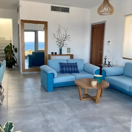 Avgi Villa