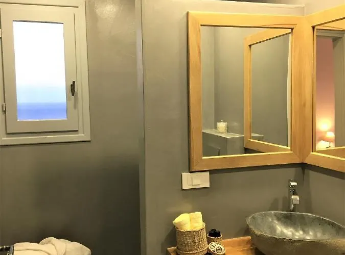 Avgi * Ágios Nikolaos